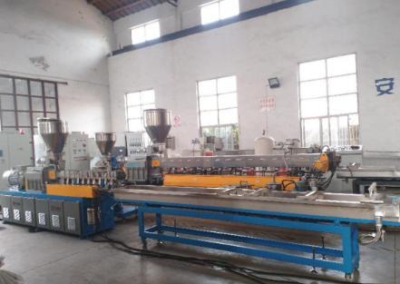 twin-screw extruder barrels