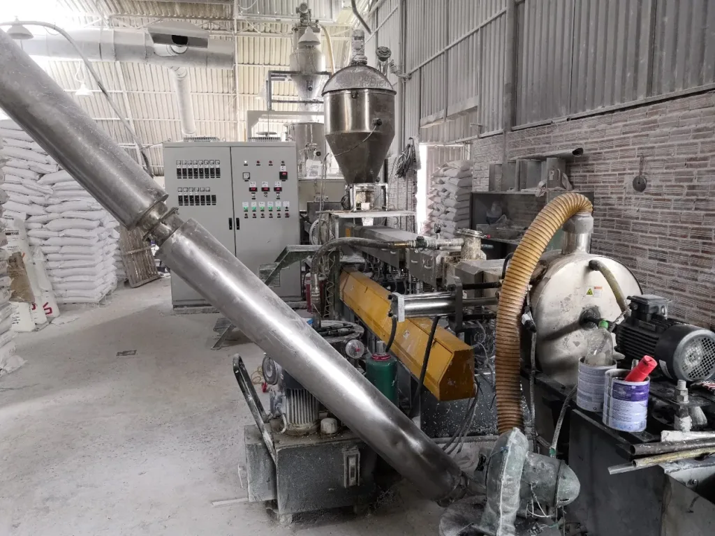 GTE-75B Twin Screw Extruder in Vietnam