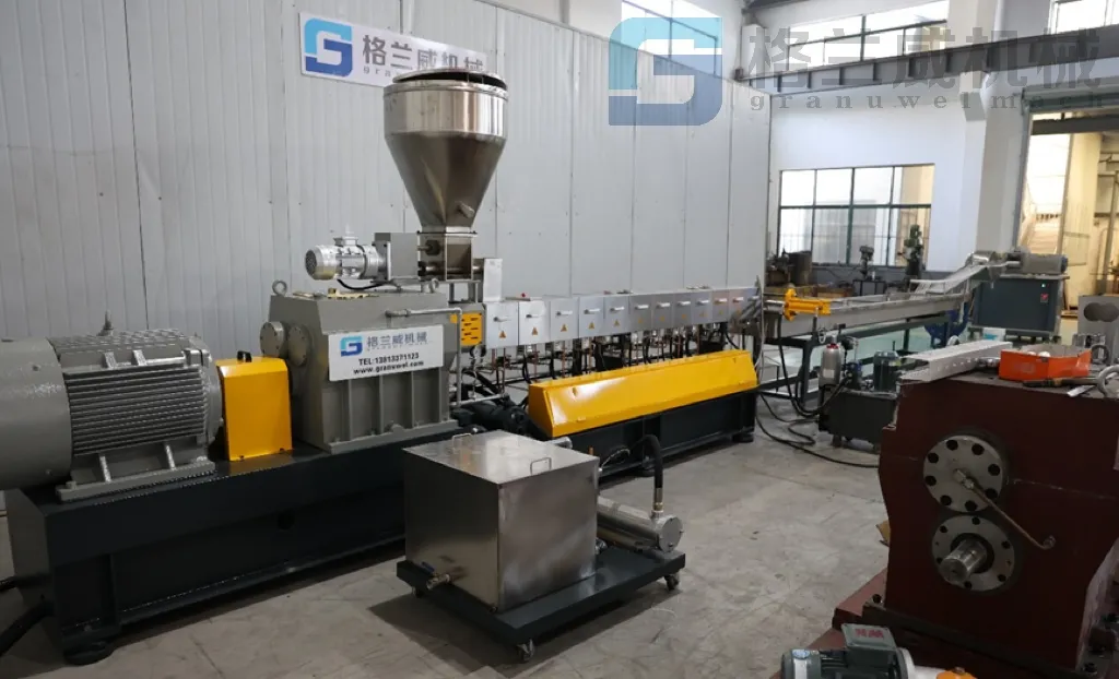 Granuwel Plastic Recycling Twin Screw Extruder